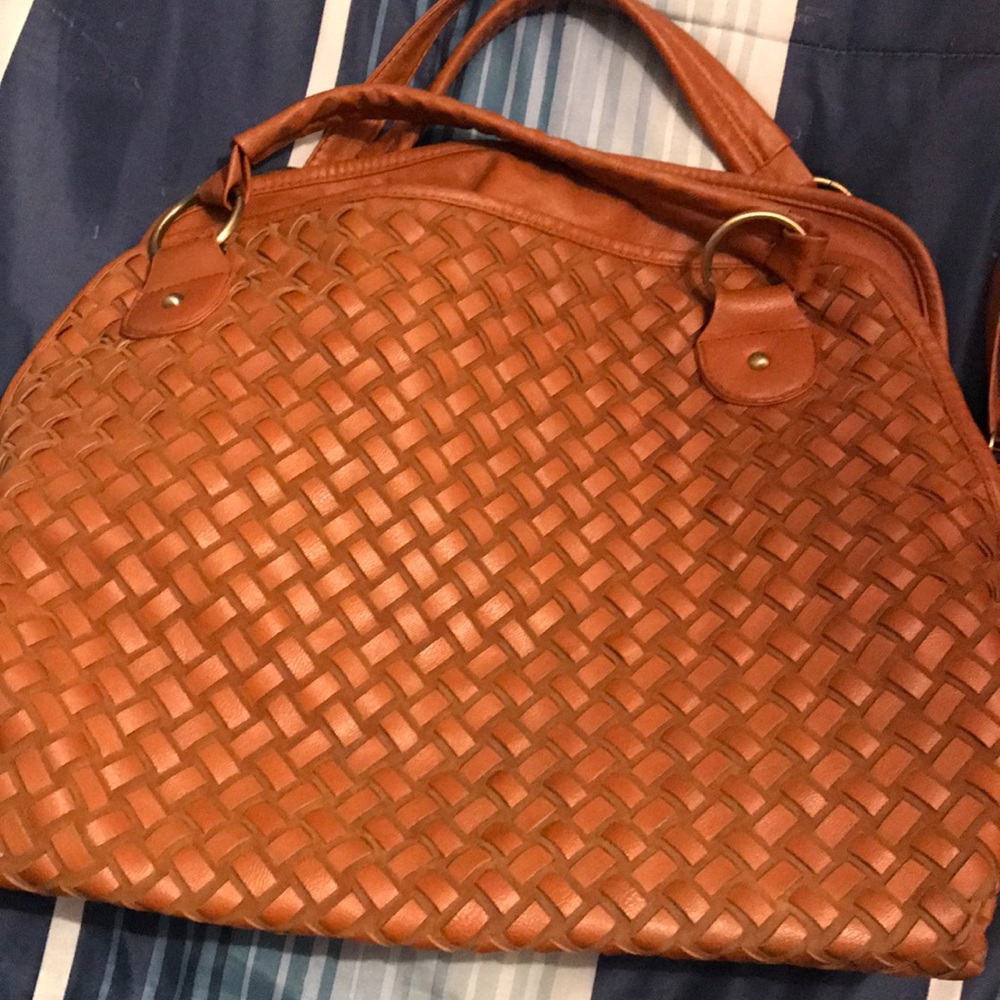 Shoulder bag